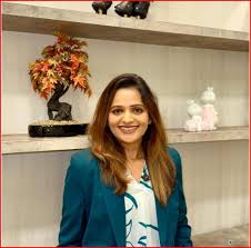 Dr Gayatri Sushant Walekar